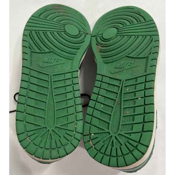 Nike Air Jordan 1 Retro High OG Sneakers in Pine Green main image 2